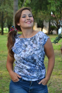 Musculosa Flores