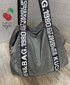 Bolsa Nylon Grande Escrita - NinaCereja