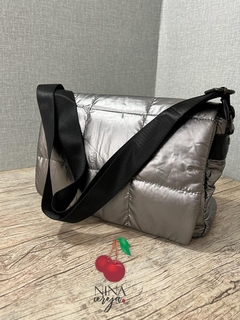 Bolsa Nylon Tiracolo Soft na internet