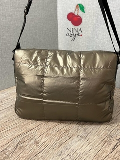 Bolsa Nylon Tiracolo Soft - comprar online