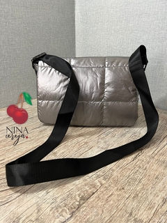 Bolsa Nylon Tiracolo Soft - NinaCereja