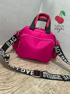 Bolsa Tiracolo Nylon Style na internet