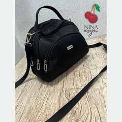 Bolsa Tiracolo Compacta Nylon