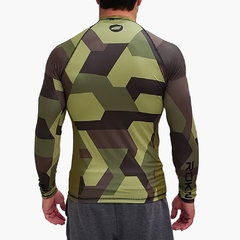 Camiseta ROKN Lycra Rashguard Manga Longa Camuflada Verde Masculino - comprar online