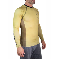 Rashguard Sand & Mat Manga Longa na internet