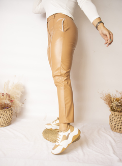 Pantalón Baggy Joy Camel - comprar online