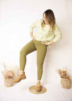 Pantalón Calza Nairobi Verde - comprar online