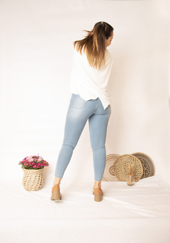 Jeans Boston Celeste - comprar online