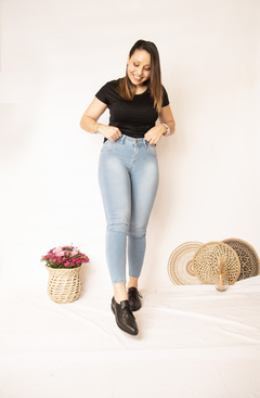 Jeans Boston Celeste - comprar online