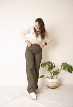 Jeans Harlem Verde Con Tachas - Olinda En Las Nubes