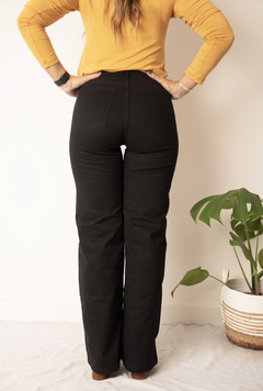 Jeans Harlem Negro Con Tachas - tienda online