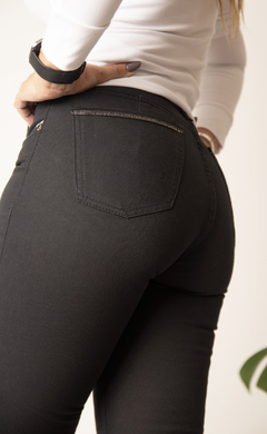 Jeans Minnesota Negro con galón - comprar online