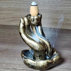 Incensário cascata Mini mão de Buddha dourado artesanal, pronta entrega