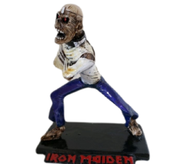 Boneco Eddie - Iron Maiden 20cm em resina personagens em resina