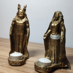 Castiçal casal Deus Cernnuno I Deusa Morrigan P01 18cm em gesso - comprar online