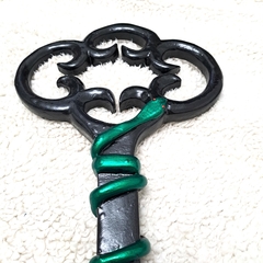 Chave Da Deusa Hécate Com Cobra I wicca G01 42 cm em gesso artesanal