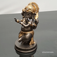 Ganesha dançando P01 12cm em resina com adorno