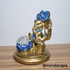 Lord Ganesha com Flor De Lotus cristal azul 33cm gesso e adorno - Maraterapia presentes wicca I budismo I umbanda I católico I decoração I antiguidades I animais