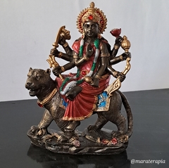 Mãe Durga sentada no tigre deusa hindu M01 em resina com adorno na internet