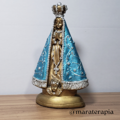 Nossa Senhora Aparecida mod 006 28cm em gesso com adorno artesanal