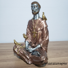 São Francisco meditando 20cm 002 em resina artesanal na internet