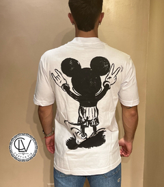 Remera mickey Blanca en internet