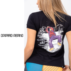 Remera portillo • Negro • Opiparo Pepino - comprar online