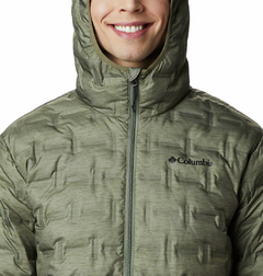 Campera pluma Delta Ridge™ Capucha Hombre · Stone Green · Columbia - comprar online