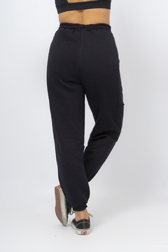 Jogger Alaska · Negro · Opiparo Pepino