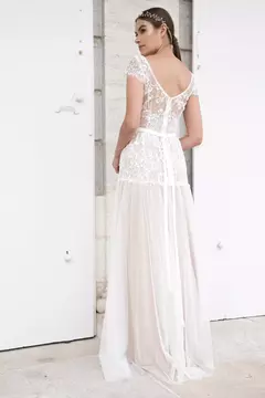 Vestido Noiva Vintage Renda Francesa - Estilista Viviane Batista