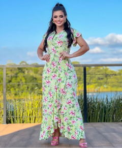 VESTIDO FLORAL TRANSPASSADO AMARELO MODA EVANGELICA