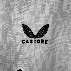 Camisa Athletic Bilbao III 23/24 - Torcedor Castore Masculina - Branca com detalhes em vermelho e preto na internet