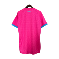 Camisa Grêmio Edição especial Outubro rosa 23/24 - Torcedor Umbro Masculina - Rosa - loja online