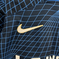 Kit Infantil Chelsea II 23/24 Nike - Preto com detalhes em azul - Skull Sports