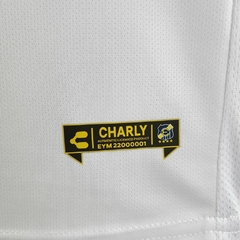 Camisa Everton de Viña del Mar III 22/23 - Torcedor Charly Masculina - Branca com detalhes em amarelo e azul na internet