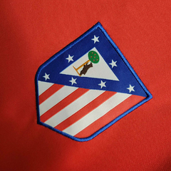 Imagem do Camisa Atlético de Madrid Treino 23/24 - Nike Masculina - Vermelha com detalhes em branco