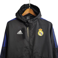 Jaqueta Corta-Vento Real Madrid 23/24 - Masculina Adidas - Preta - comprar online