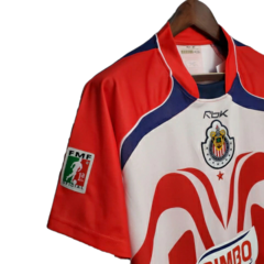 Camisa Retrô Chivas Guadalajara I 2006/2007 - Reebok Masculina - Vermelha e branca - Skull Sports