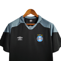 Camisa Grêmio Treino 23/24 - Torcedor Umbro Masculina - Preta com detalhes em cinza - Skull Sports