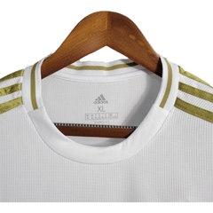 Camisa Retrô Real Madrid I 2019/2020 manga longa - Adidas Masculina - Branca com detalhes em dourado