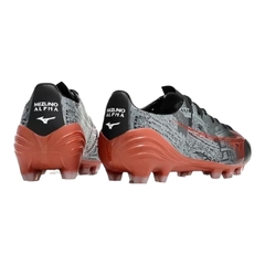 Chuteira de Campo Mizuno Alpha Made in Japan FG SR4 - Skull Sports