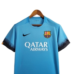 Camisa Retrô Barcelona II 2015/2016 - Masculina Nike - Azul com detalhes em preto - comprar online