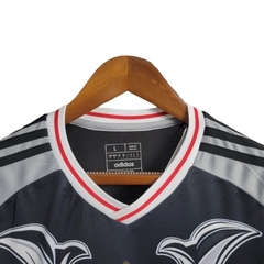 Imagem do Camisa Japão Edição especial 24/25 - Torcedor Adidas Masculina - Preta e cinza com detalhes em branco e vermelho