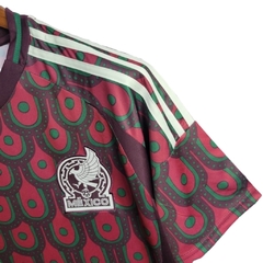 Camisa Seleção do México I 24/25 - Torcedor Adidas Feminina - Vinho com detalhes em vermelho e verde - comprar online