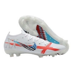 Chuteira de Campo Nike Phantom GT2 FG James Milner - comprar online