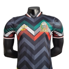 Camisa Seleção do México Edição especial 24/25 - Torcedor Adidas Masculina - Preta com detalhes em verde e vermelho e branco com detalhes do Dragon Ball - comprar online