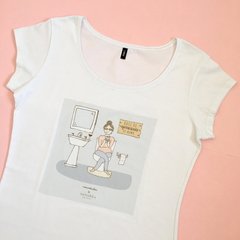 Remera Mamá - "Base de Operaciones" en internet