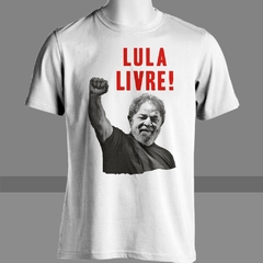 CAMISETA UNISSEX DO LULA: LIVRE! - comprar online