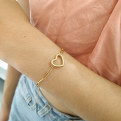 Pulsera centro corazón acero dorado