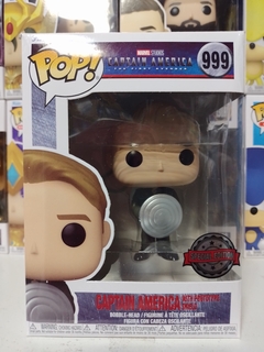 Funko Pop! Capitan América with Prototype Shield #999 - Marvel Avengers - Aye & Marcos Toys